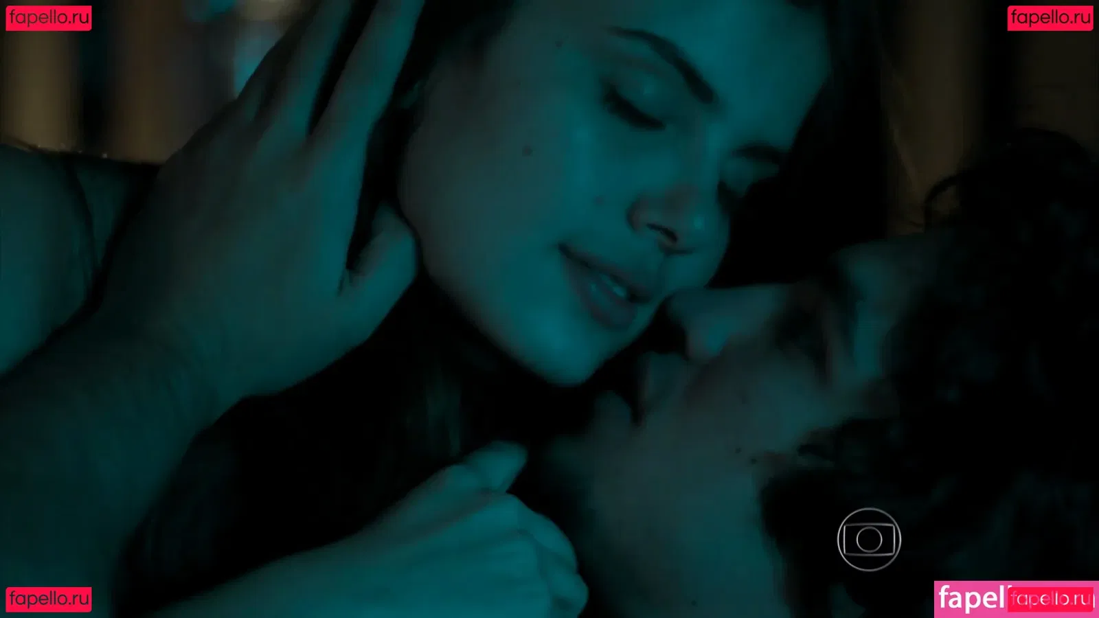 Camila Queiroz Onlyfans Photo Gallery 