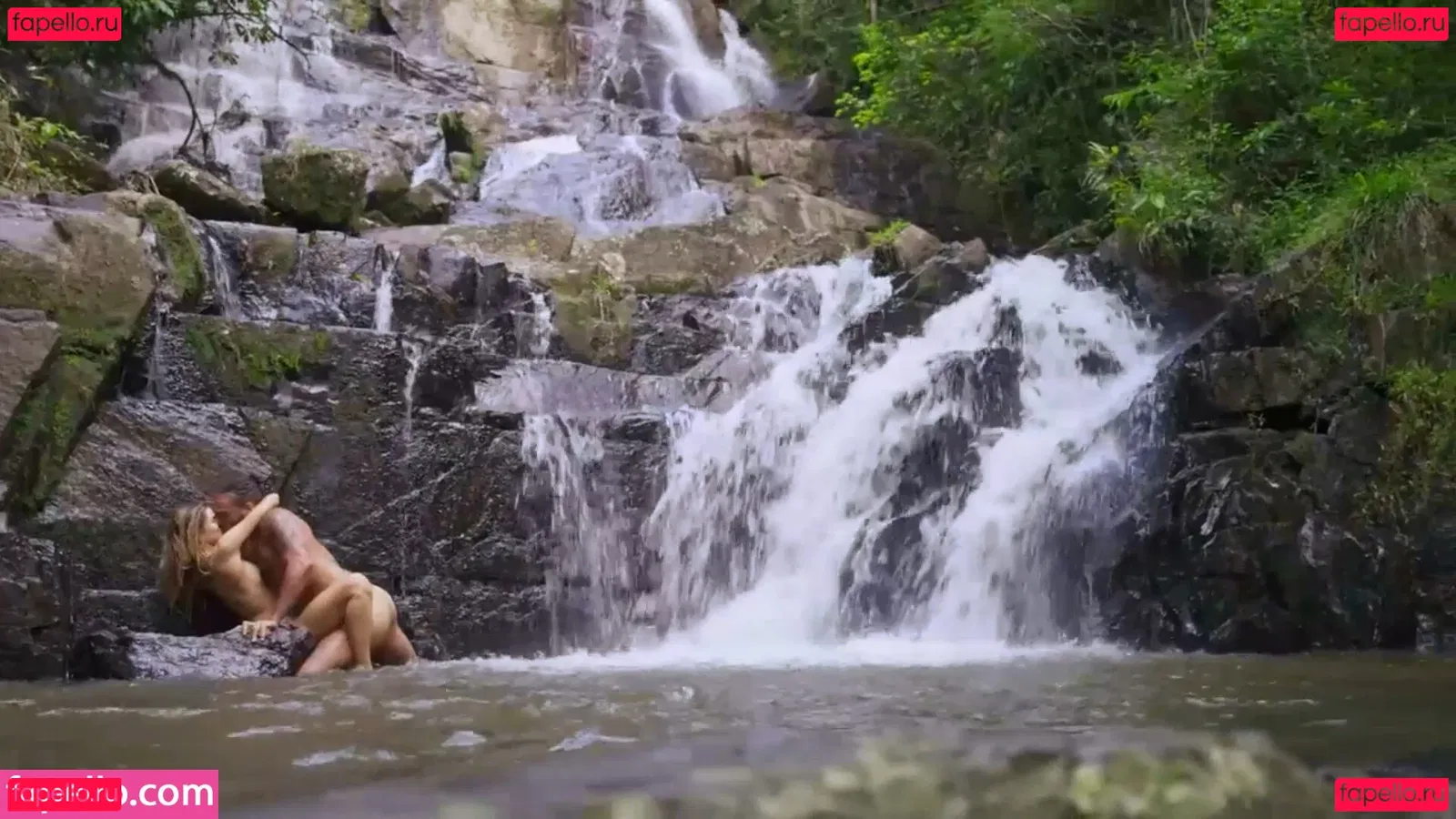 Camila Queiroz Onlyfans Photo Gallery 