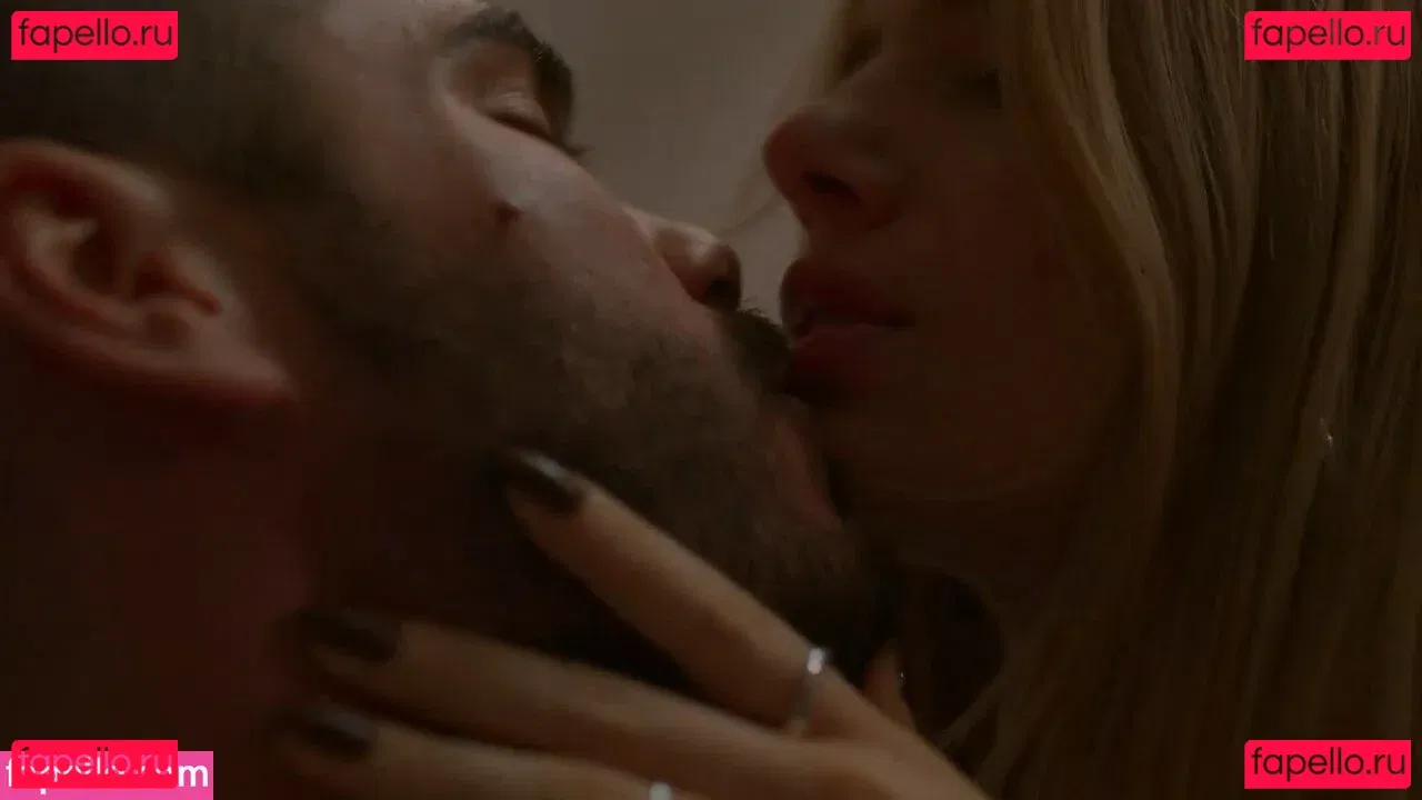 Camila Queiroz Onlyfans Photo Gallery 