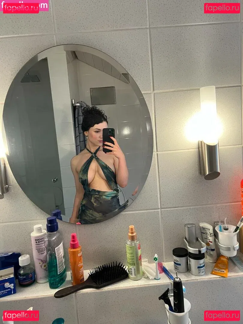 Cauzifer Cosplay Onlyfans Photo Gallery 