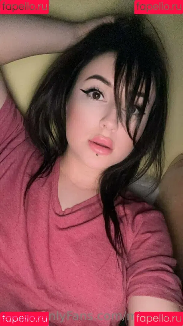 mi_ameli Onlyfans Photo Gallery 