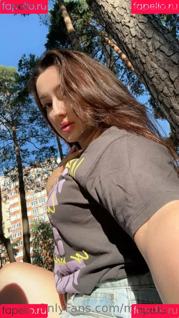 mi_ameli Onlyfans Photo Gallery 