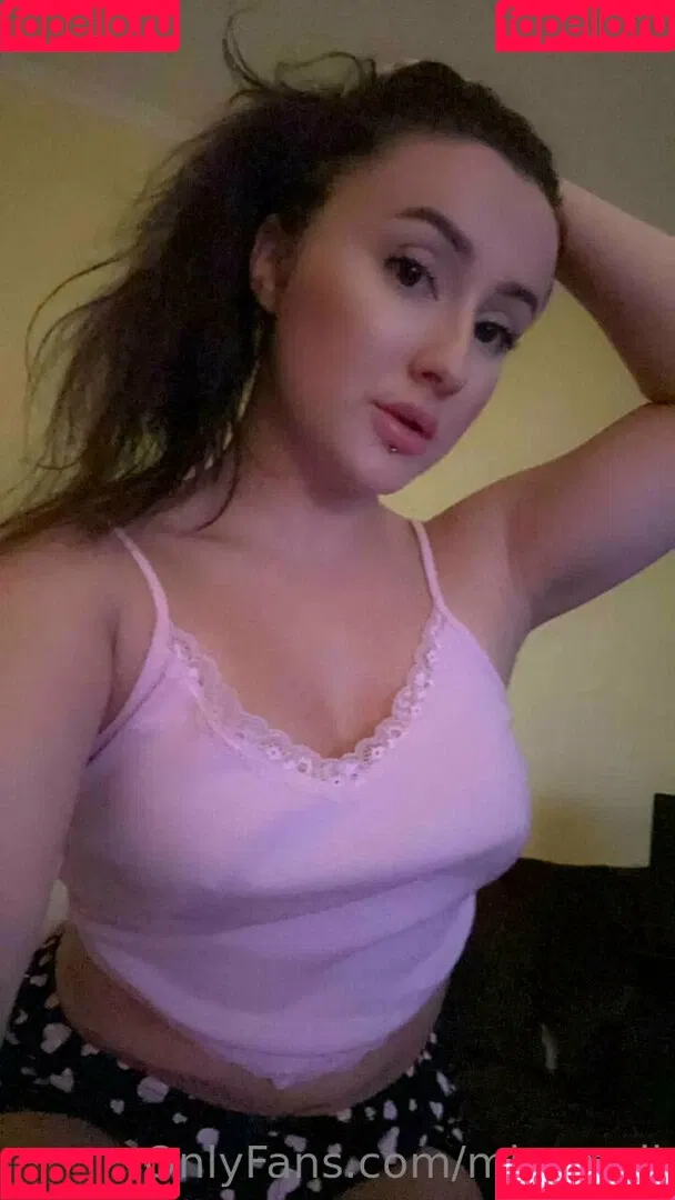mi_ameli Onlyfans Photo Gallery 
