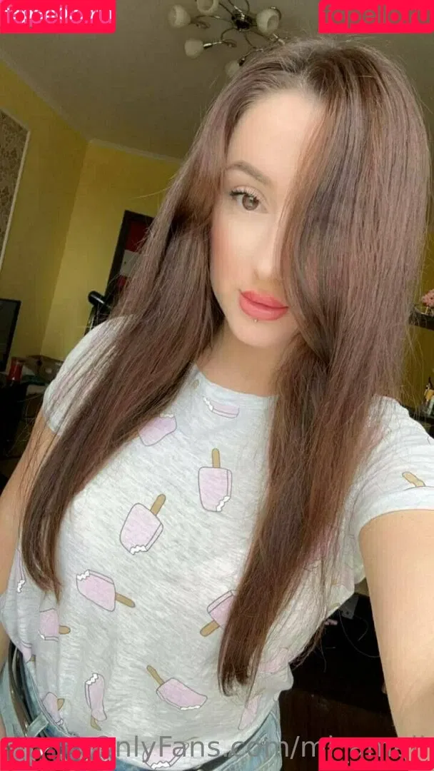 mi_ameli Onlyfans Photo Gallery 