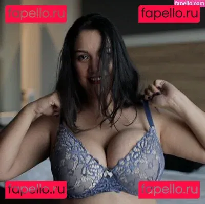 Isa Malone Onlyfans Photo Gallery 