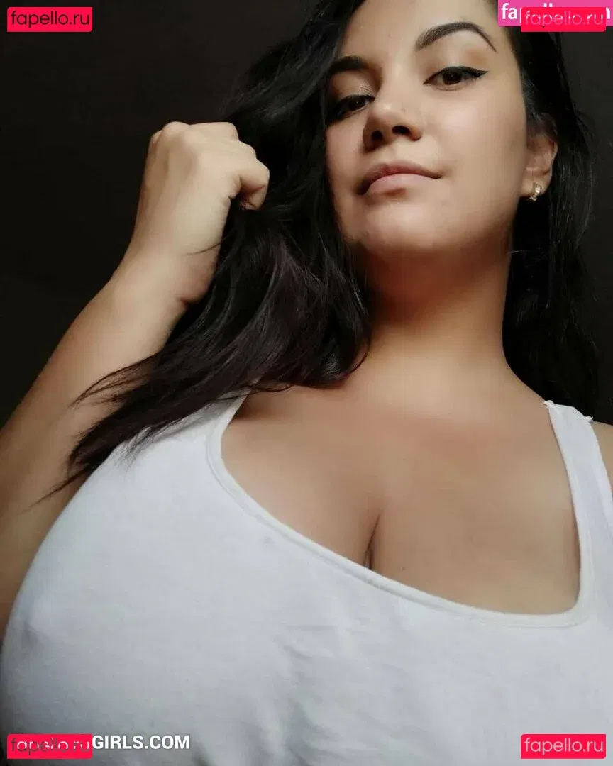 Isa Malone Onlyfans Photo Gallery 