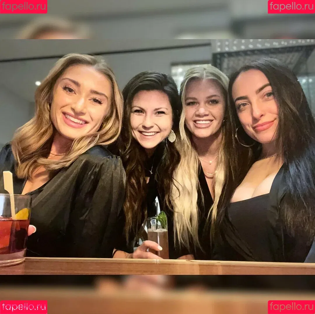 Sydney Martichuski Onlyfans Photo Gallery 