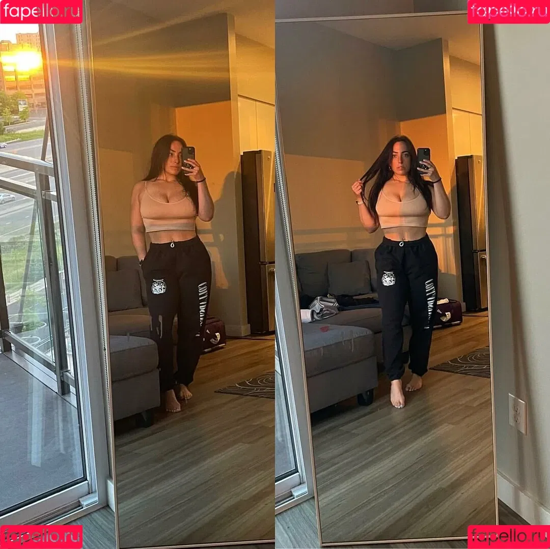 Sydney Martichuski Onlyfans Photo Gallery 