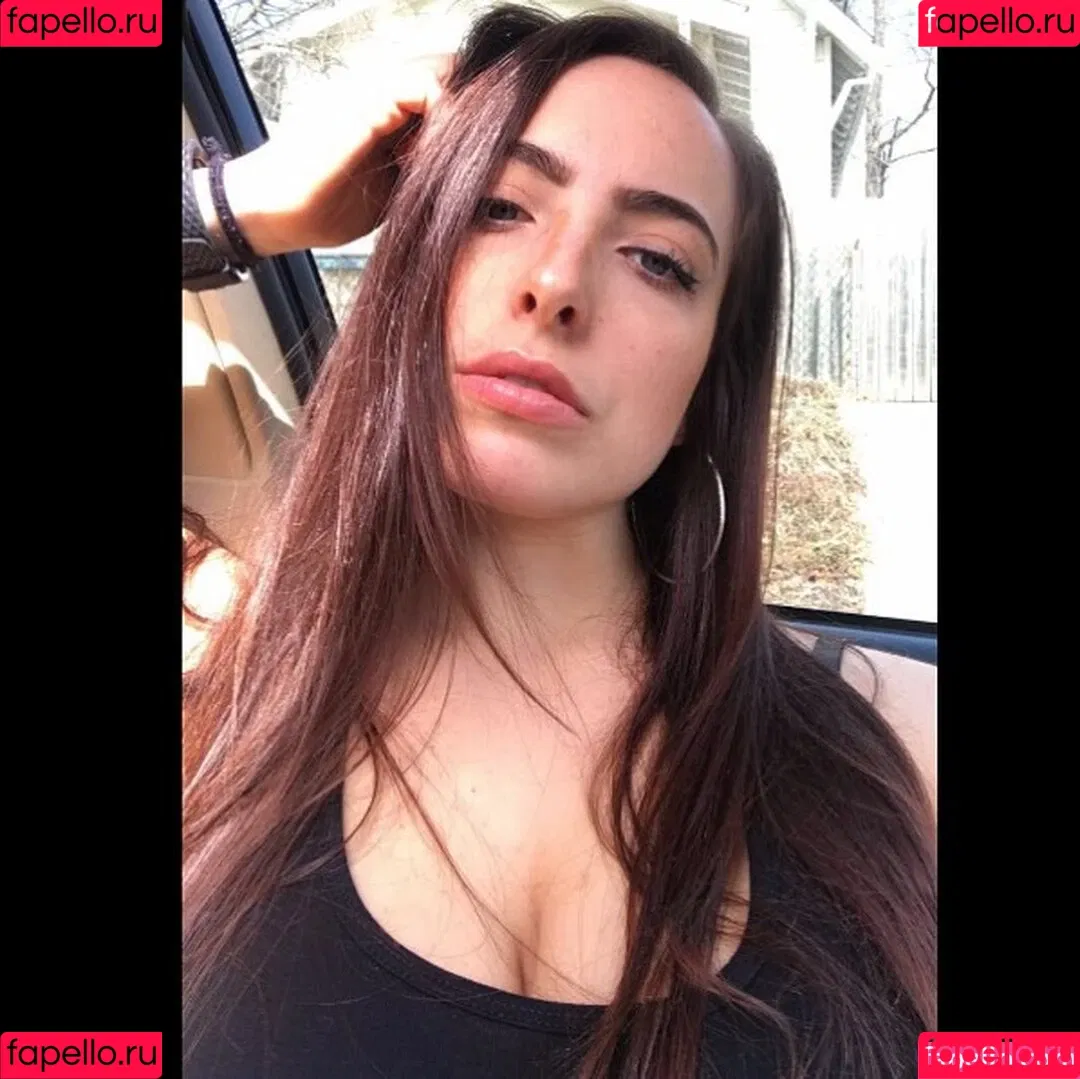 Sydney Martichuski Onlyfans Photo Gallery 