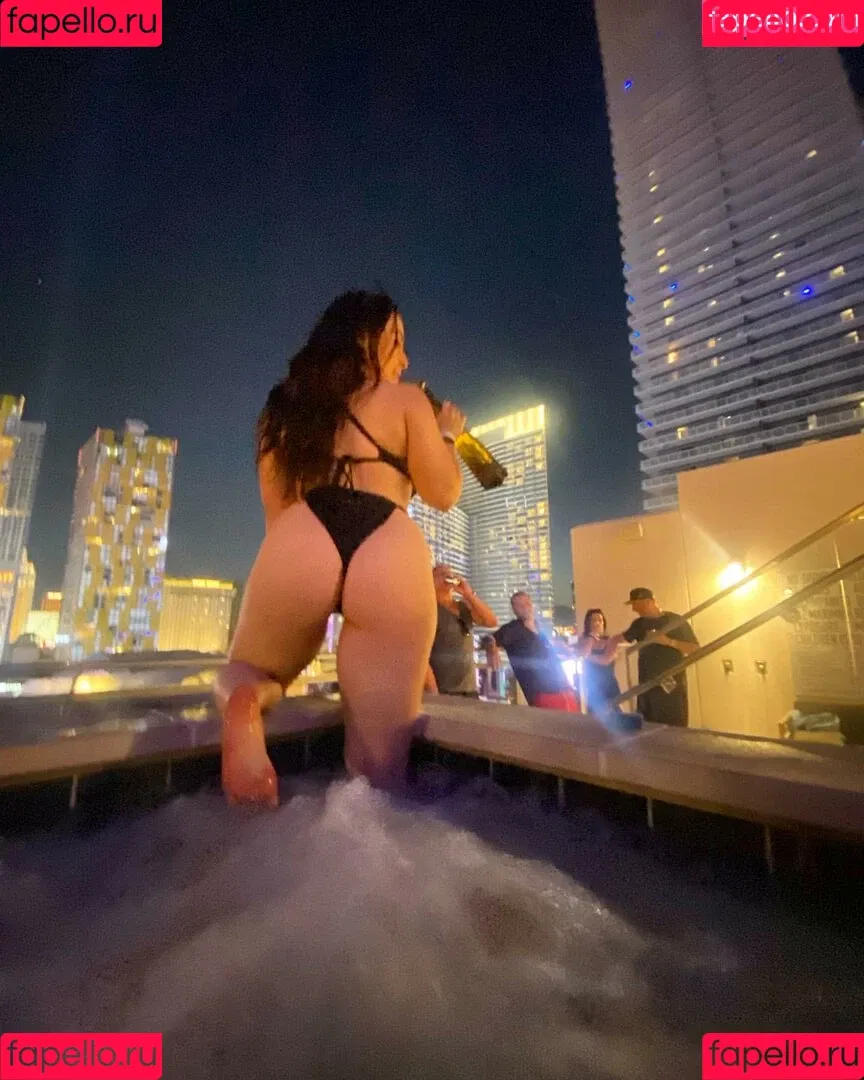 Sydney Martichuski Onlyfans Photo Gallery 