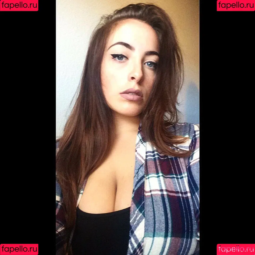 Sydney Martichuski Onlyfans Photo Gallery 