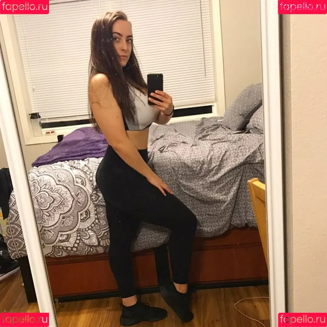 Sydney Martichuski Onlyfans Photo Gallery 