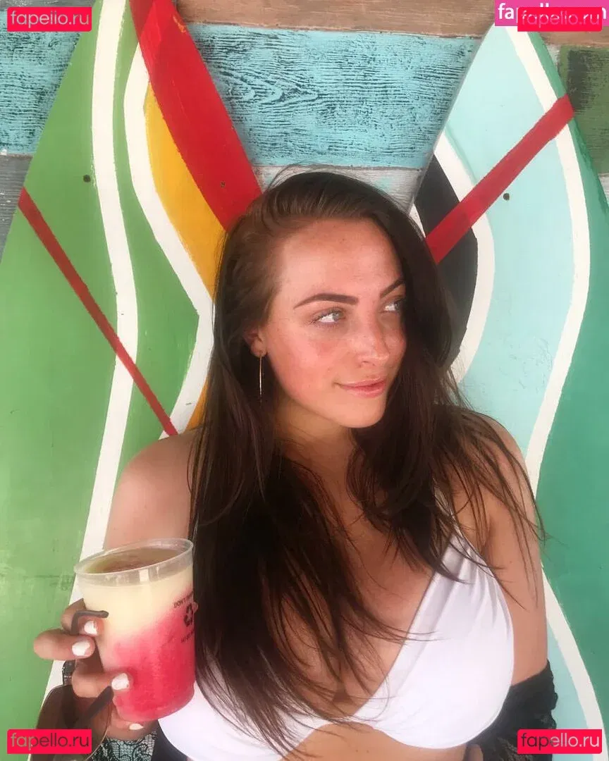 Sydney Martichuski Onlyfans Photo Gallery 