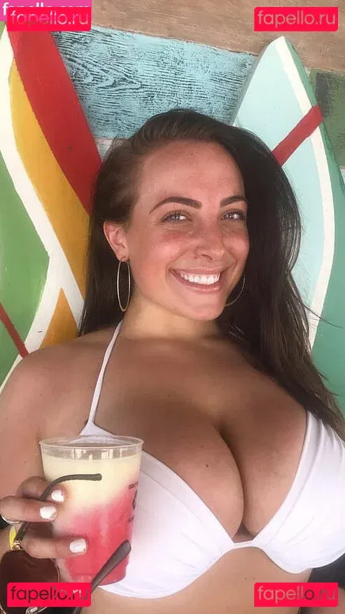 Sydney Martichuski Onlyfans Photo Gallery 