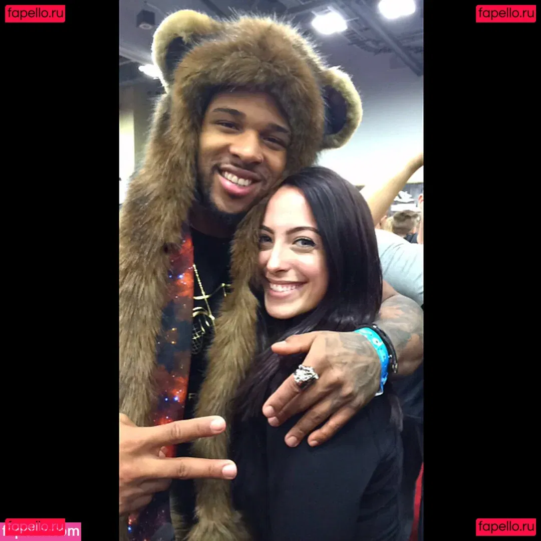 Sydney Martichuski Onlyfans Photo Gallery 