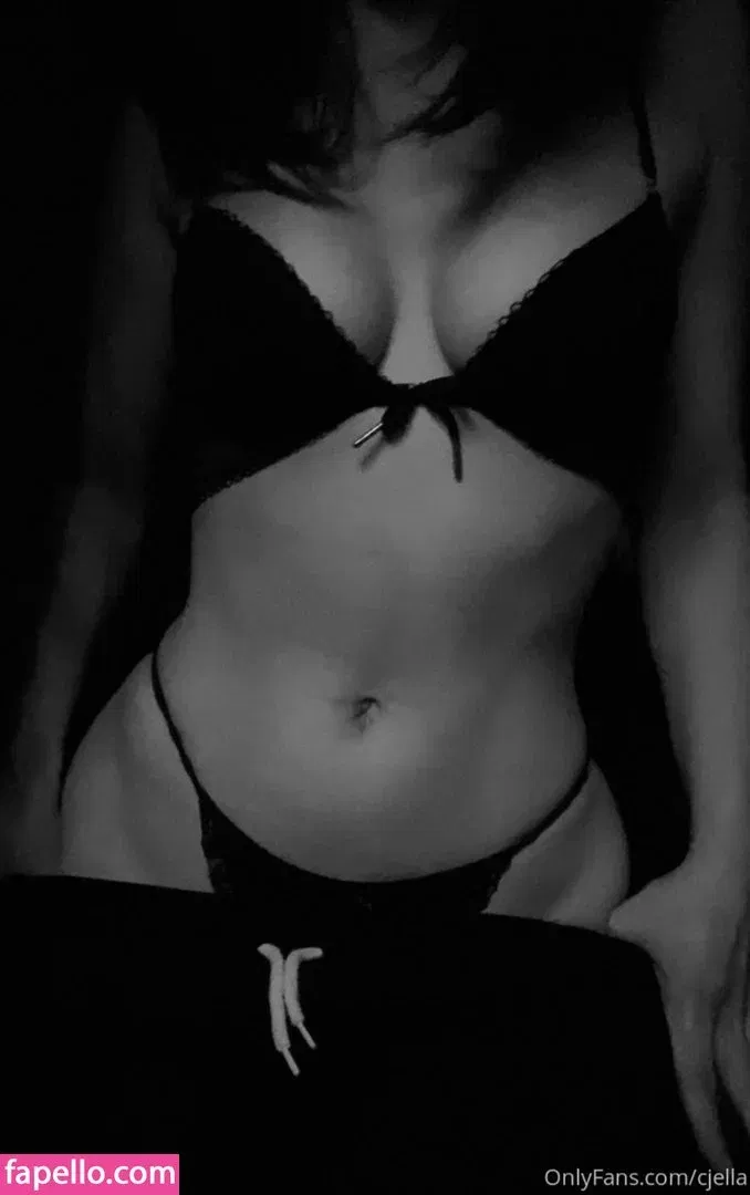 Casal Vi E JM Onlyfans Photo Gallery 