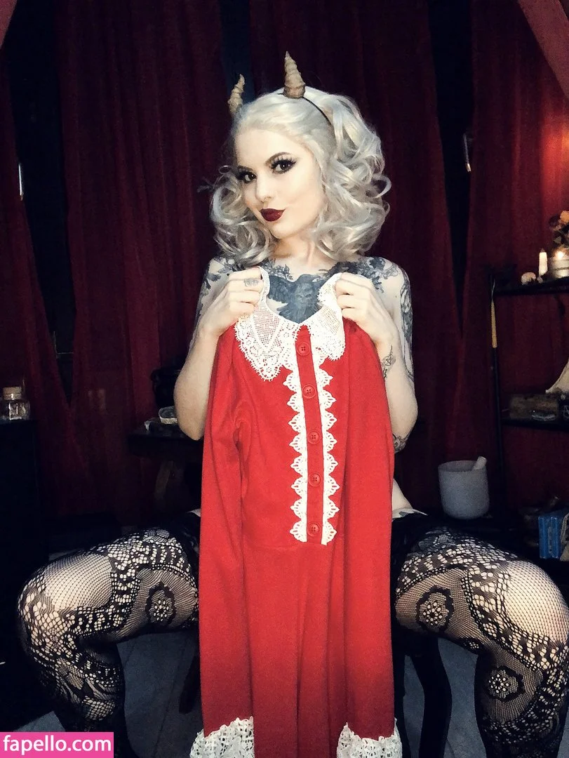 FaerieBlossom Onlyfans Photo Gallery 