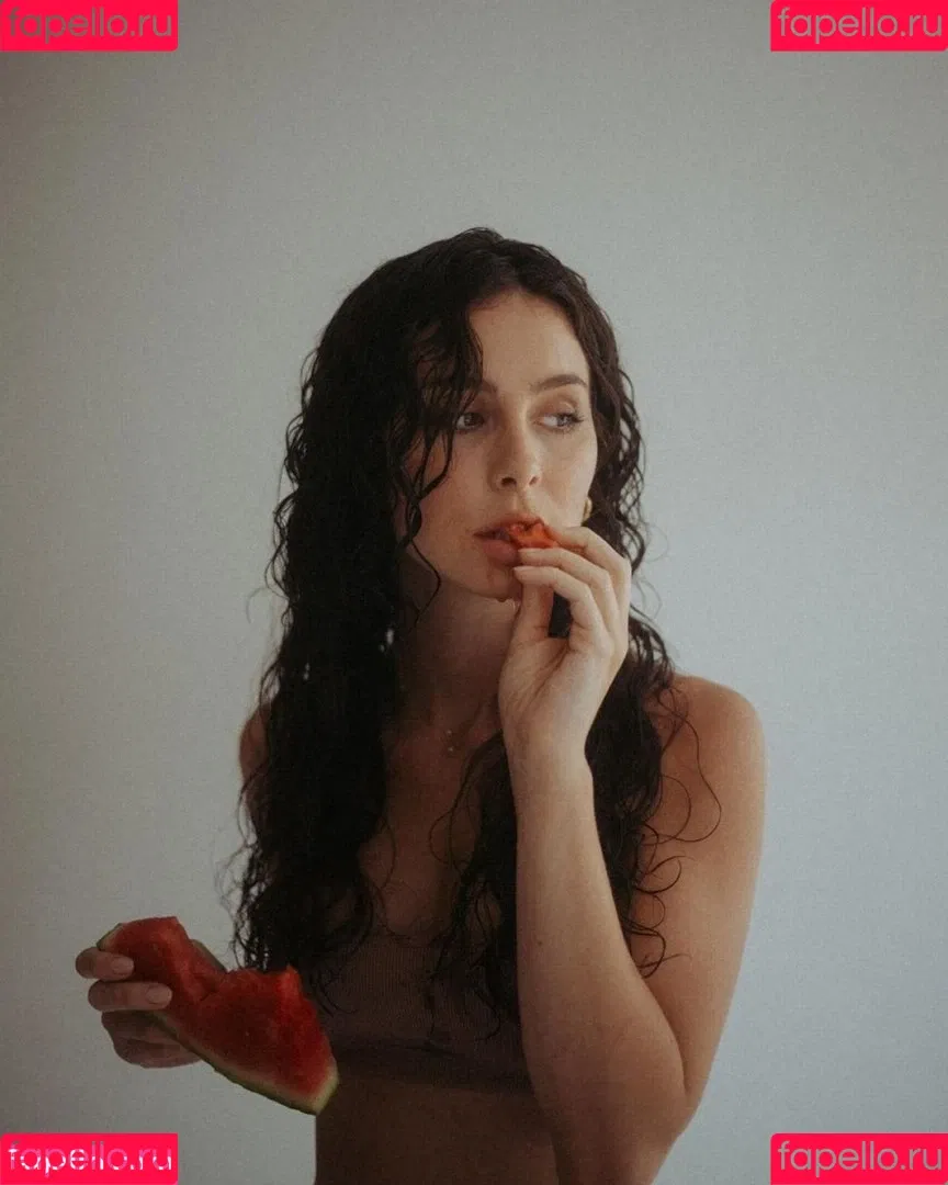 Lena Meyer-Landrut Onlyfans Photo Gallery 