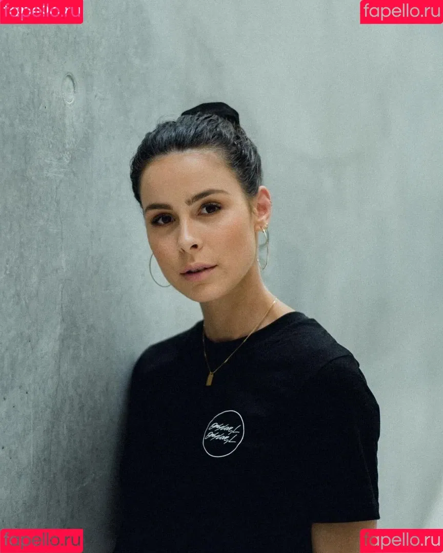 Lena Meyer-Landrut Onlyfans Photo Gallery 