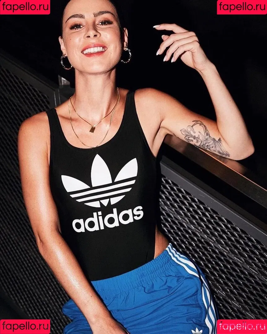 Lena Meyer-Landrut Onlyfans Photo Gallery 