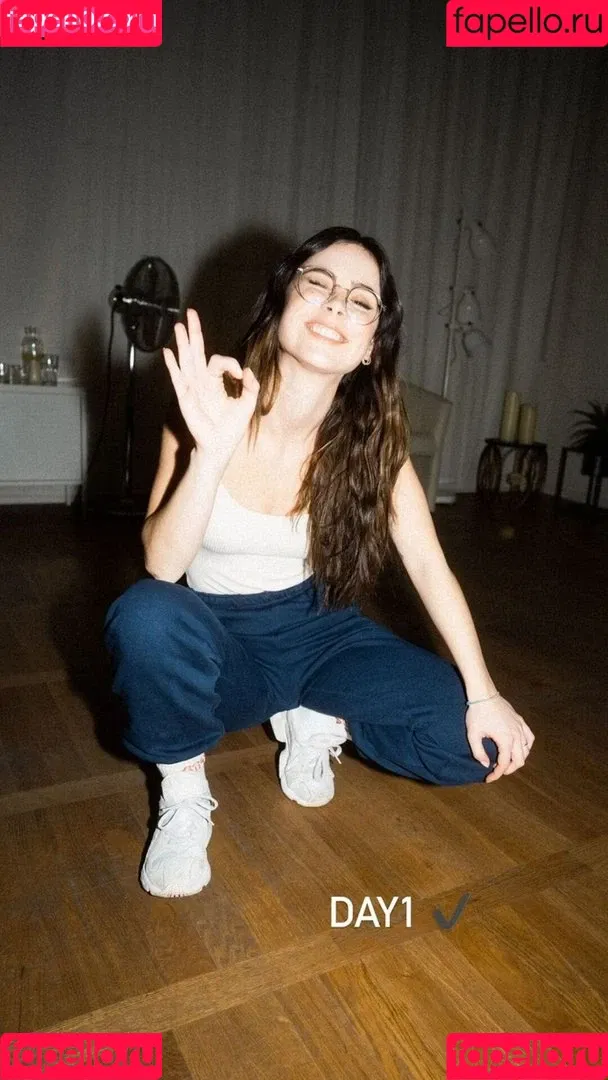 Lena Meyer-Landrut Onlyfans Photo Gallery 