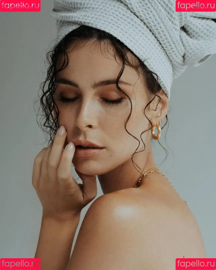 Lena Meyer-Landrut Onlyfans Photo Gallery 