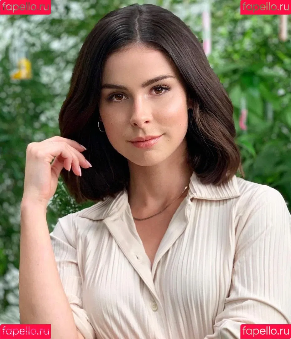 Lena Meyer-Landrut Onlyfans Photo Gallery 