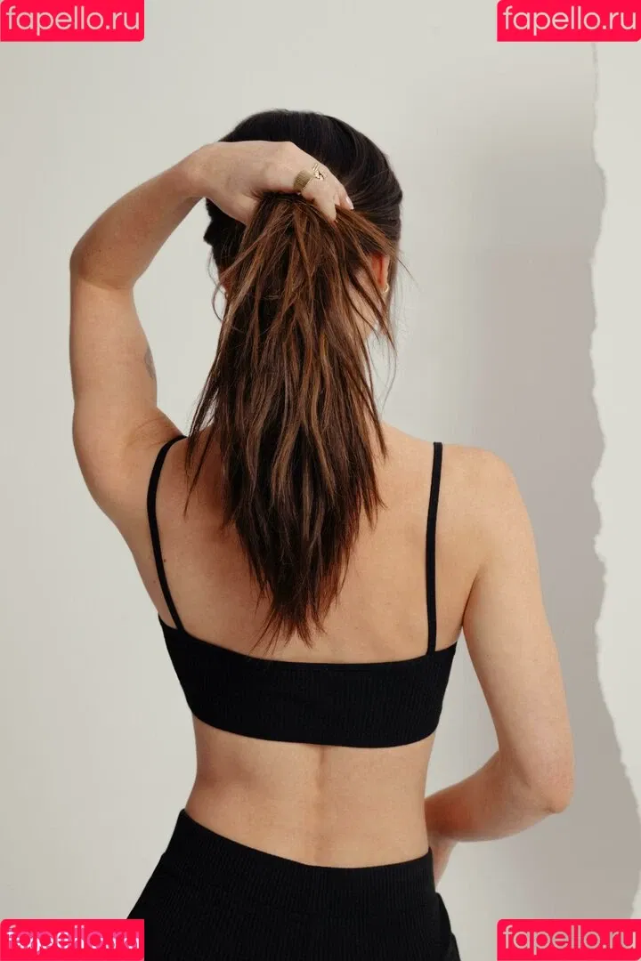 Lena Meyer-Landrut Onlyfans Photo Gallery 