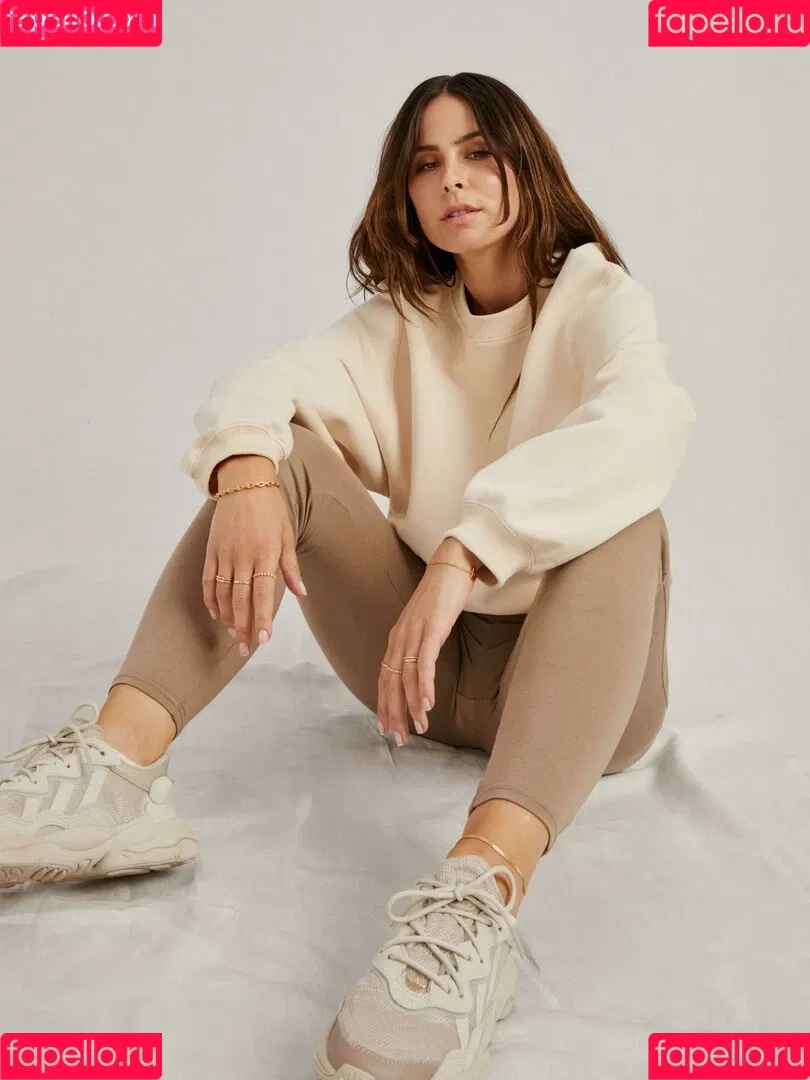 Lena Meyer-Landrut Onlyfans Photo Gallery 