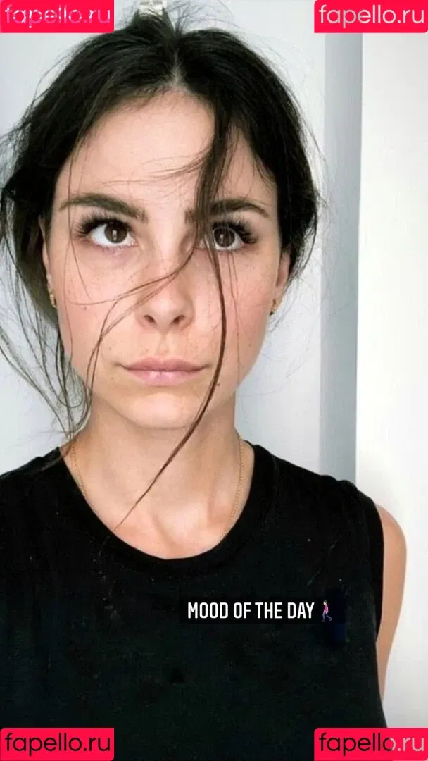 Lena Meyer-Landrut Onlyfans Photo Gallery 