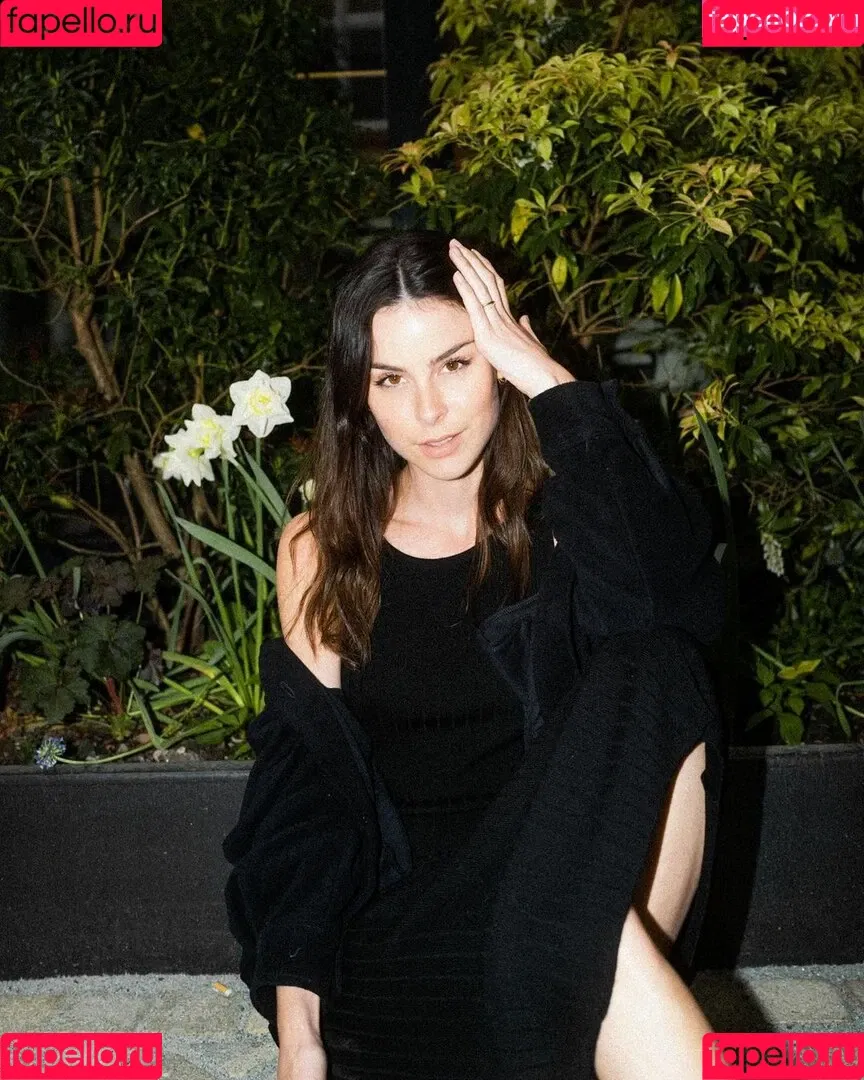 Lena Meyer-Landrut Onlyfans Photo Gallery 