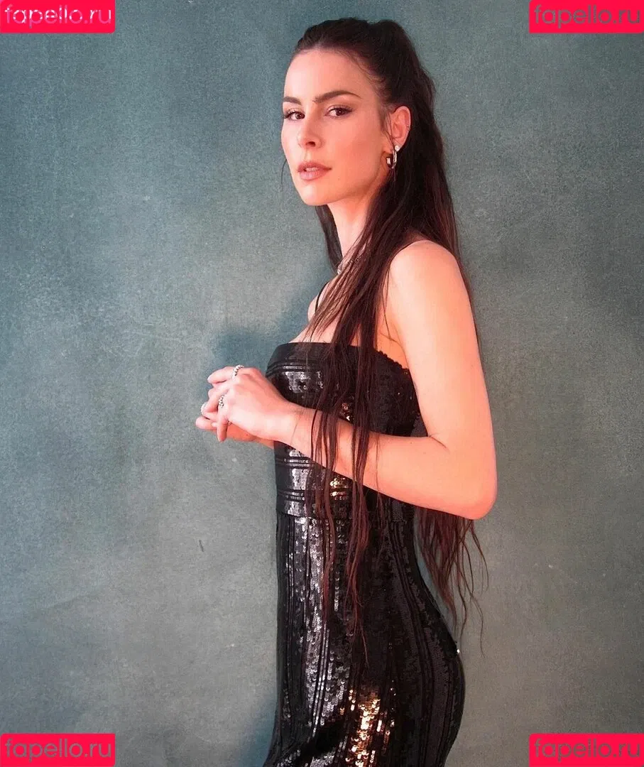 Lena Meyer-Landrut Onlyfans Photo Gallery 
