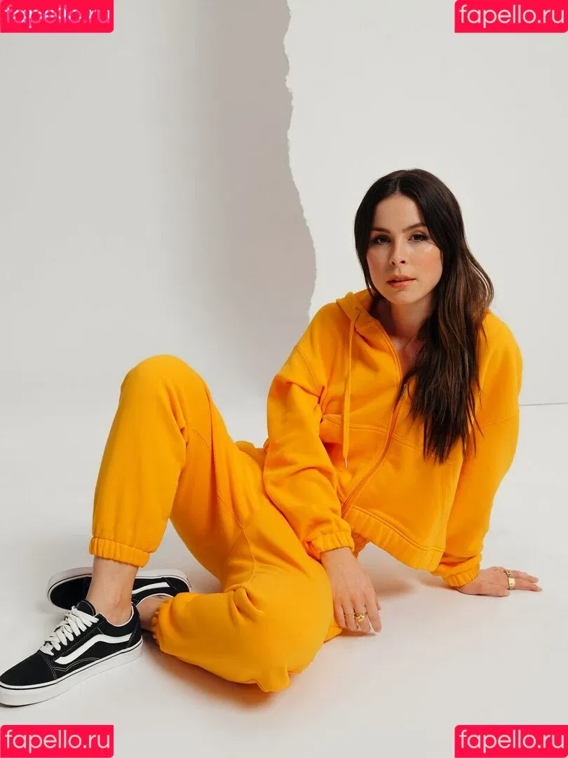 Lena Meyer-Landrut Onlyfans Photo Gallery 