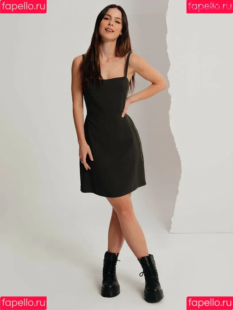 Lena Meyer-Landrut Onlyfans Photo Gallery 