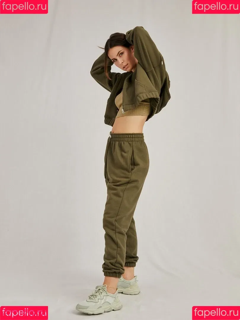 Lena Meyer-Landrut Onlyfans Photo Gallery 