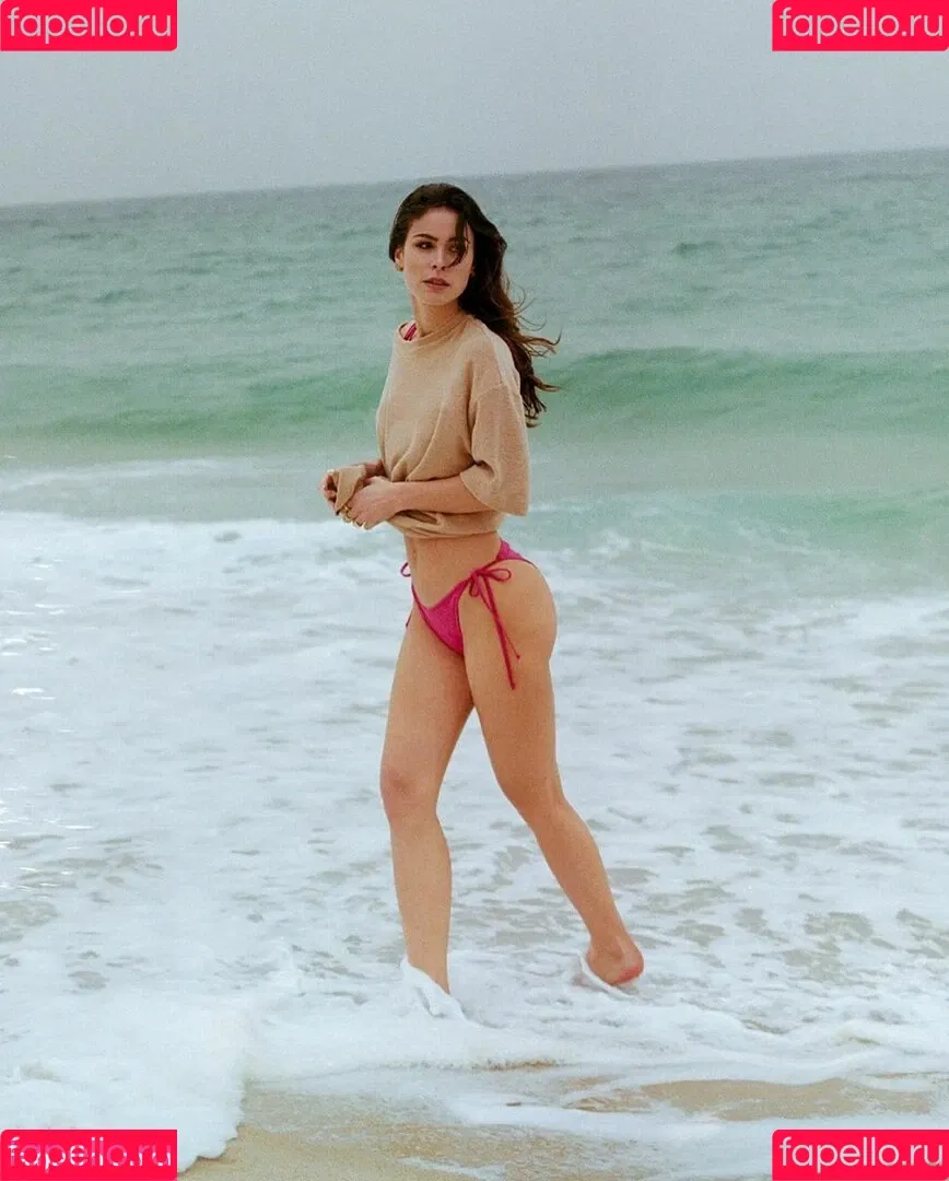 Lena Meyer-Landrut Onlyfans Photo Gallery 