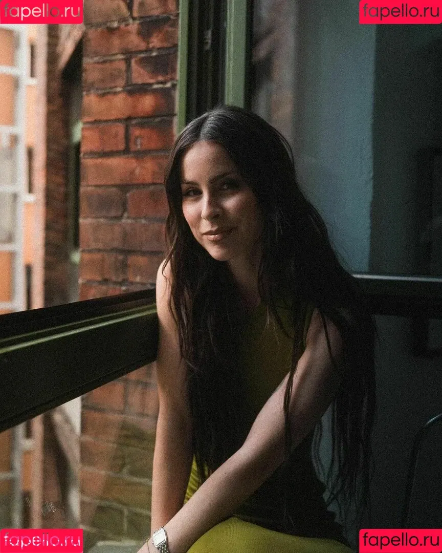 Lena Meyer-Landrut Onlyfans Photo Gallery 