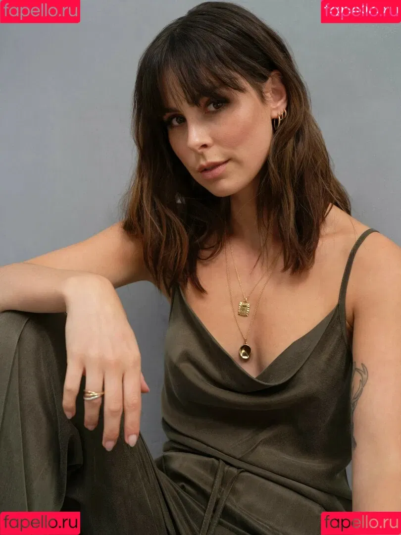 Lena Meyer-Landrut Onlyfans Photo Gallery 