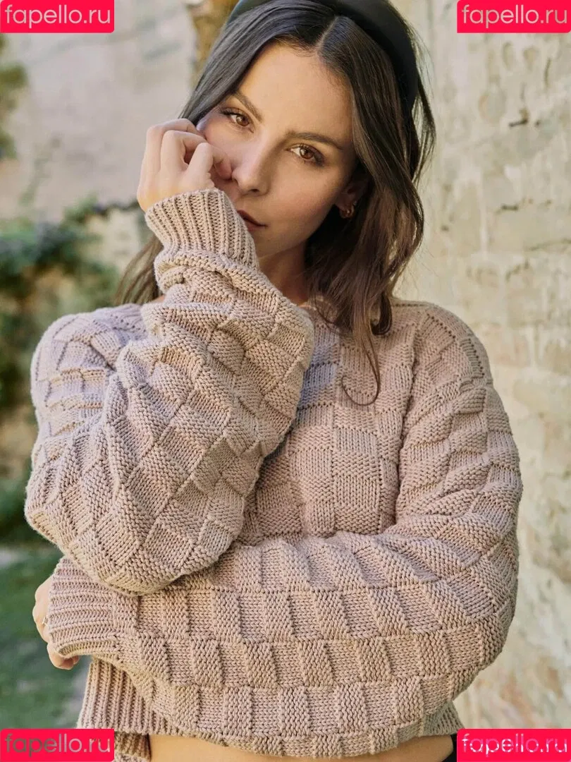 Lena Meyer-Landrut Onlyfans Photo Gallery 