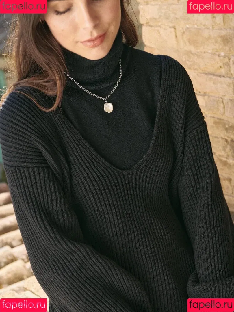 Lena Meyer-Landrut Onlyfans Photo Gallery 
