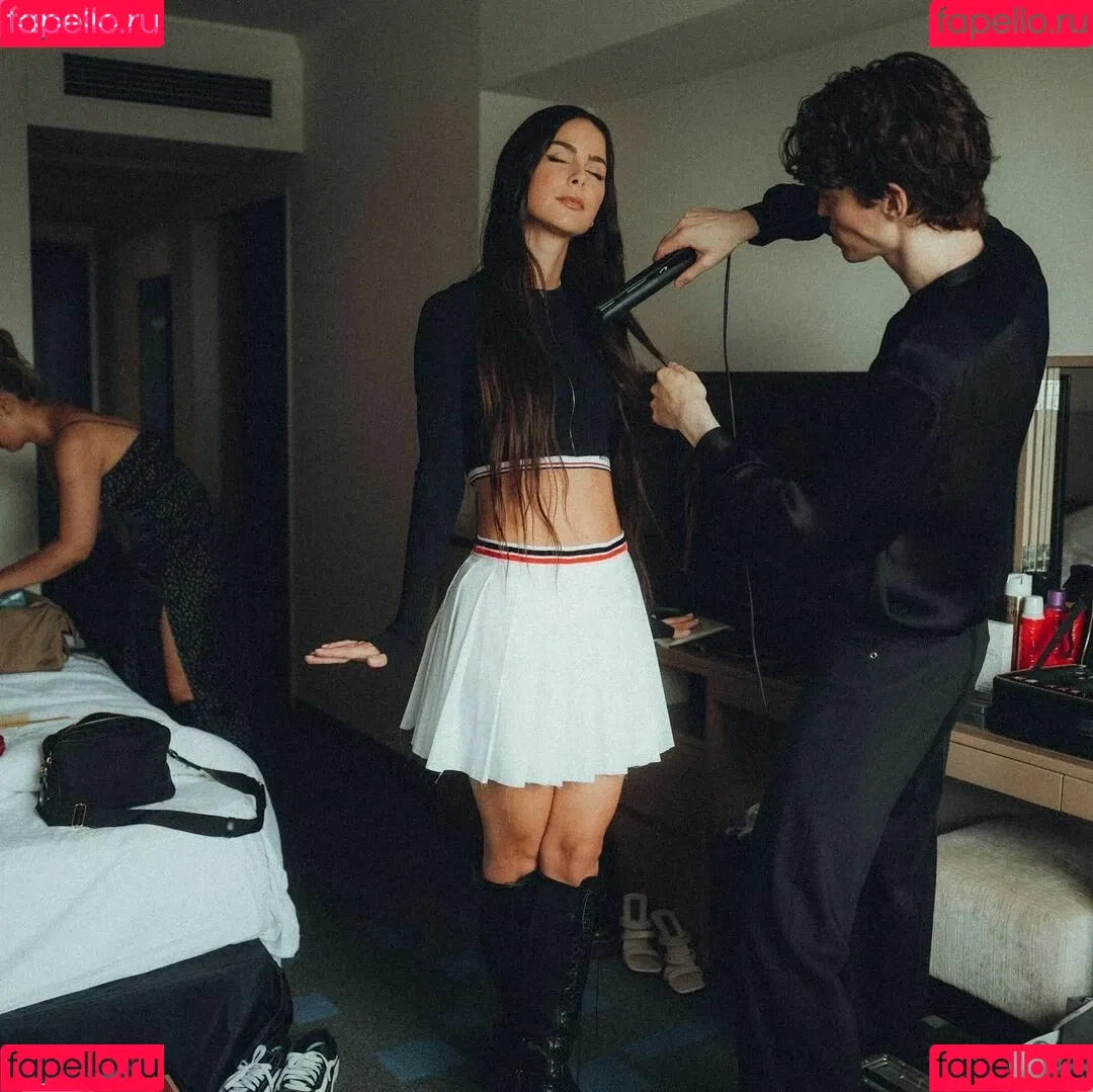 Lena Meyer-Landrut Onlyfans Photo Gallery 