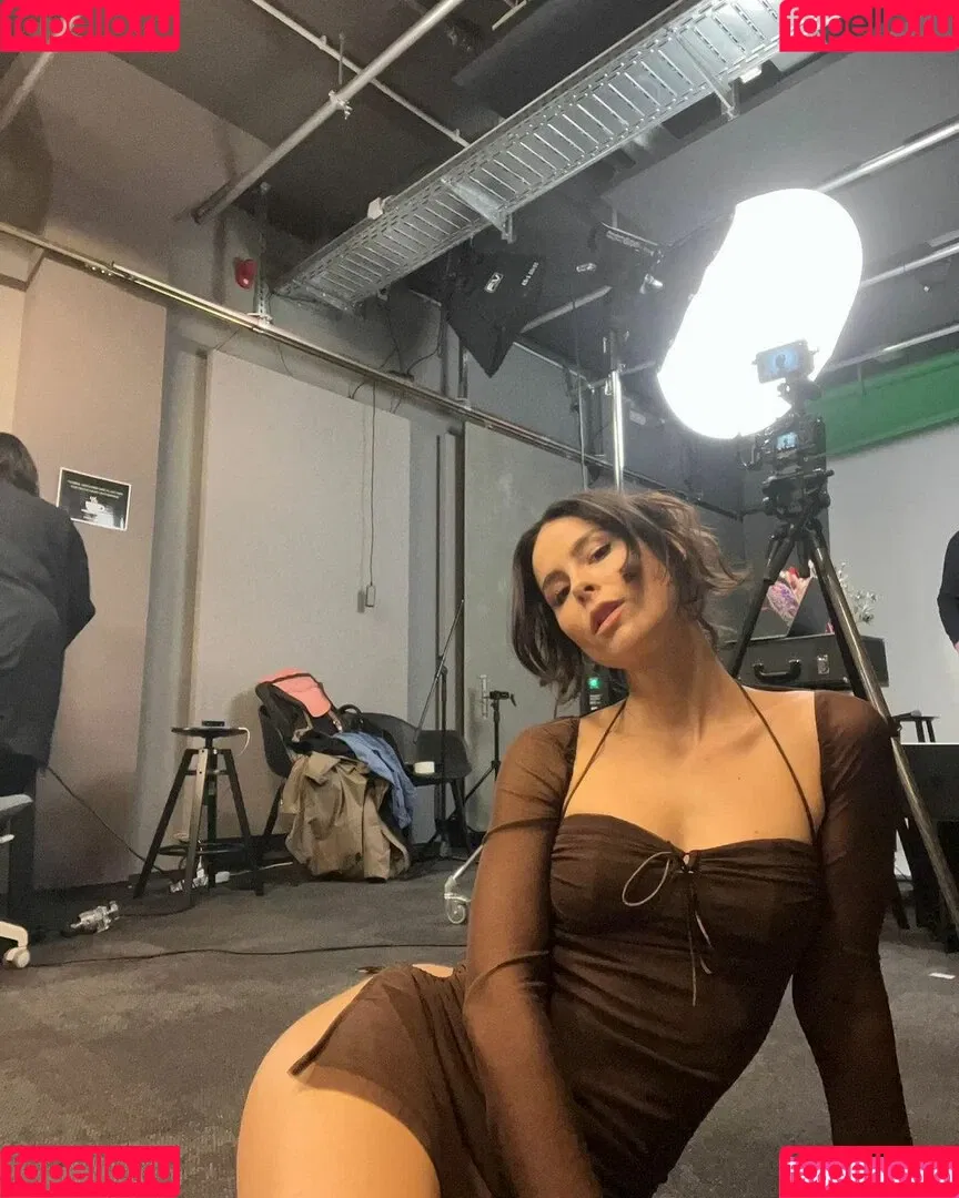Lena Meyer-Landrut Onlyfans Photo Gallery 