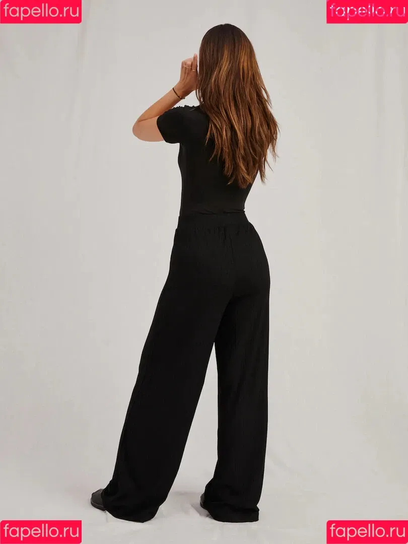 Lena Meyer-Landrut Onlyfans Photo Gallery 