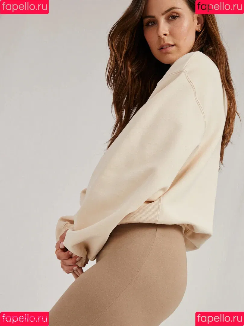 Lena Meyer-Landrut Onlyfans Photo Gallery 