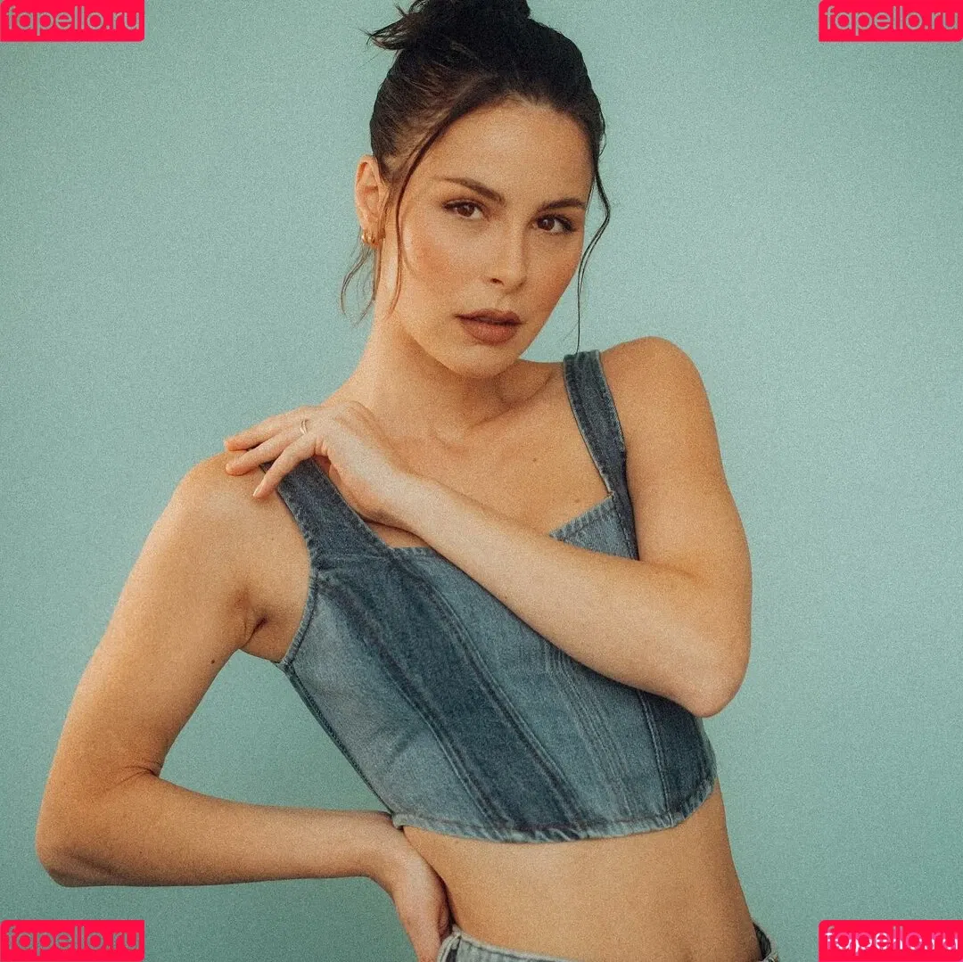 Lena Meyer-Landrut Onlyfans Photo Gallery 