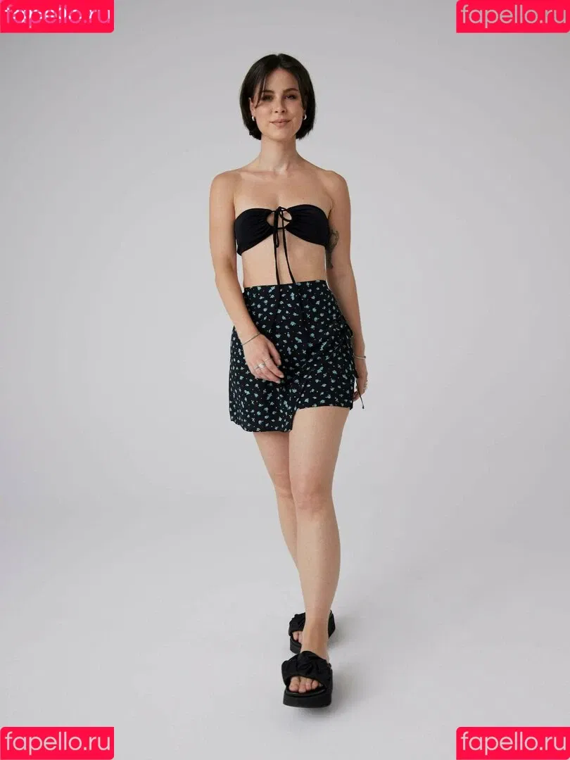 Lena Meyer-Landrut Onlyfans Photo Gallery 