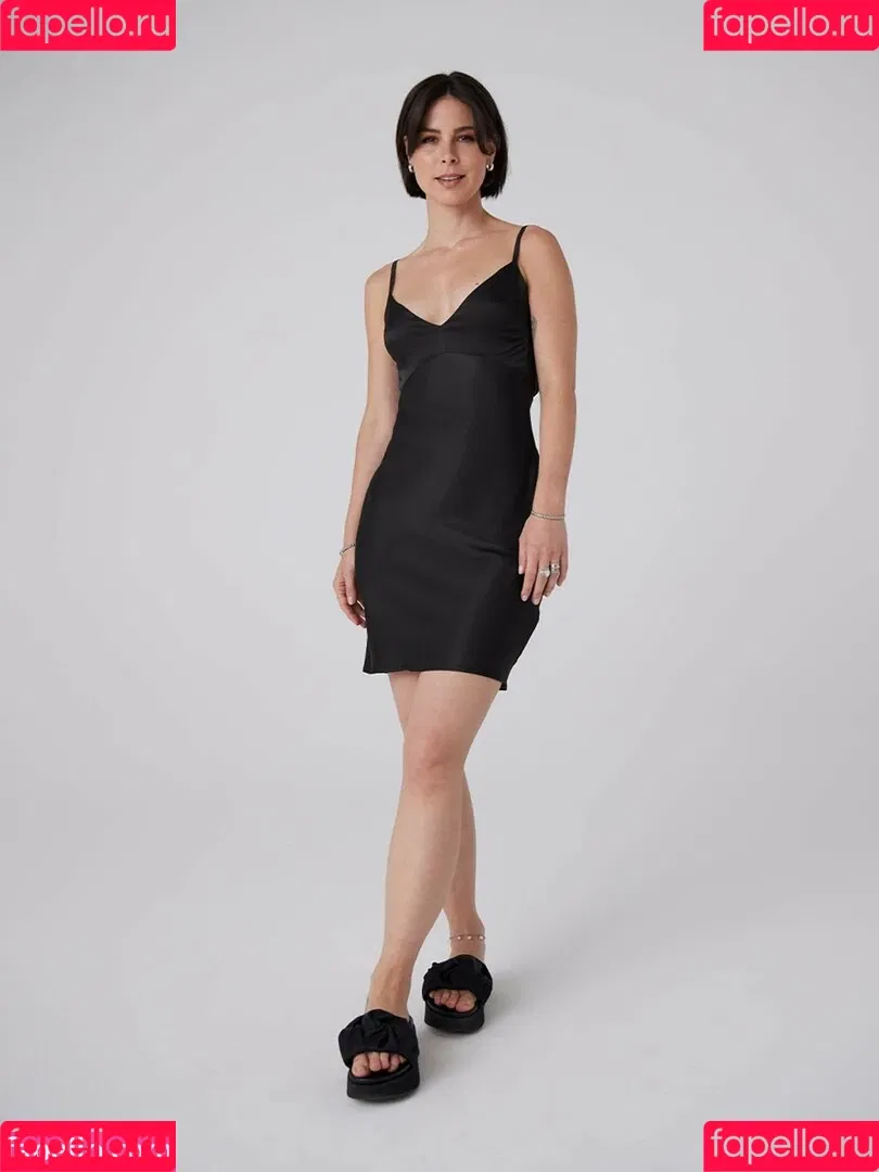Lena Meyer-Landrut Onlyfans Photo Gallery 