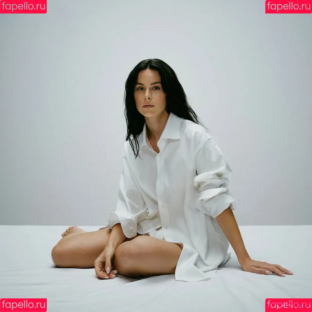 Lena Meyer-Landrut Onlyfans Photo Gallery 