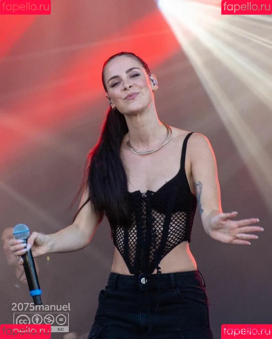 Lena Meyer-Landrut Onlyfans Photo Gallery 