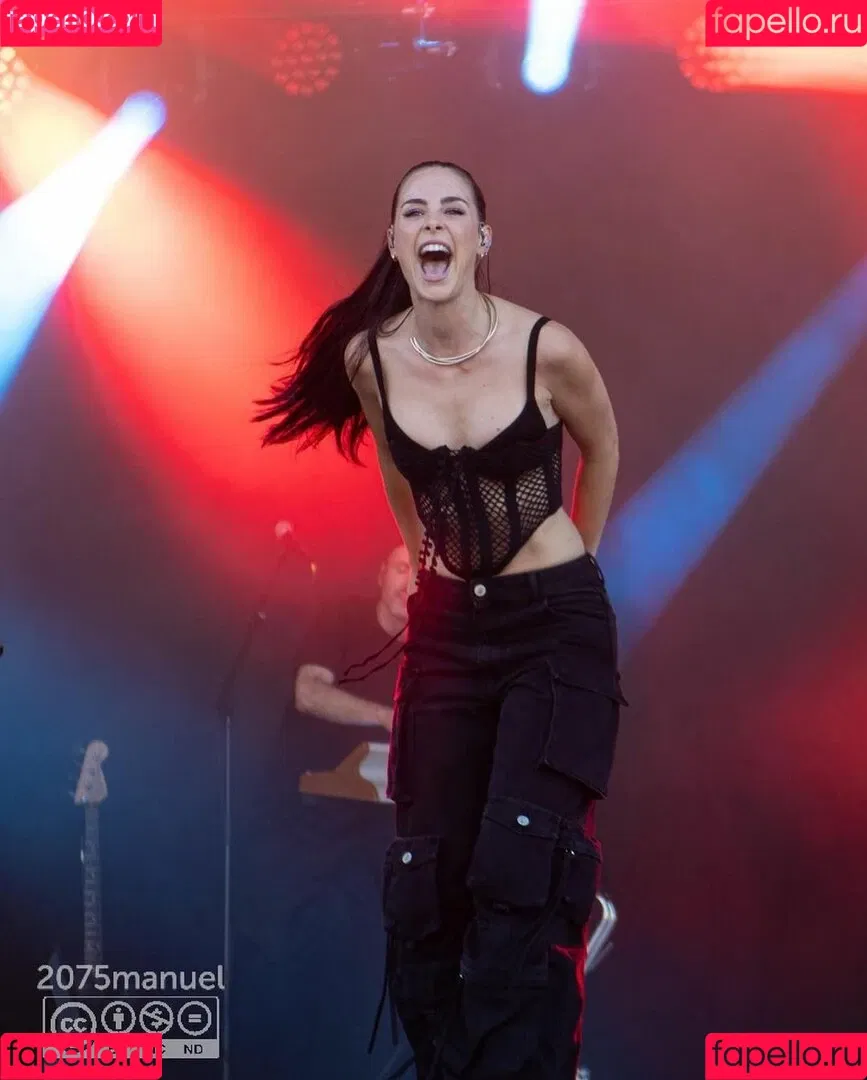 Lena Meyer-Landrut Onlyfans Photo Gallery 